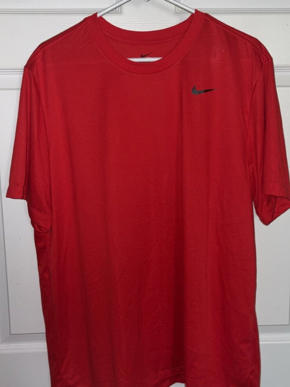 Nike Dri-Fit The Nike Tee Red Training T-Shirt Size XL - NWT